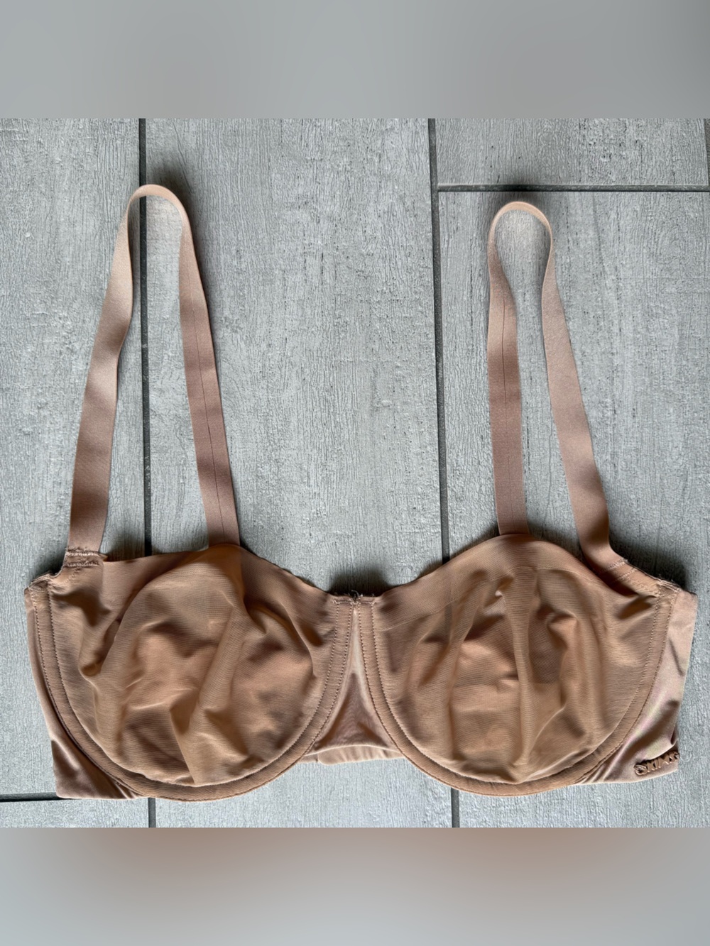SKIMS Sheer Nude Mesh Underwire Bra size 34D 🥂🥂🥂🥂🥂Sheer Neutral Minimalist